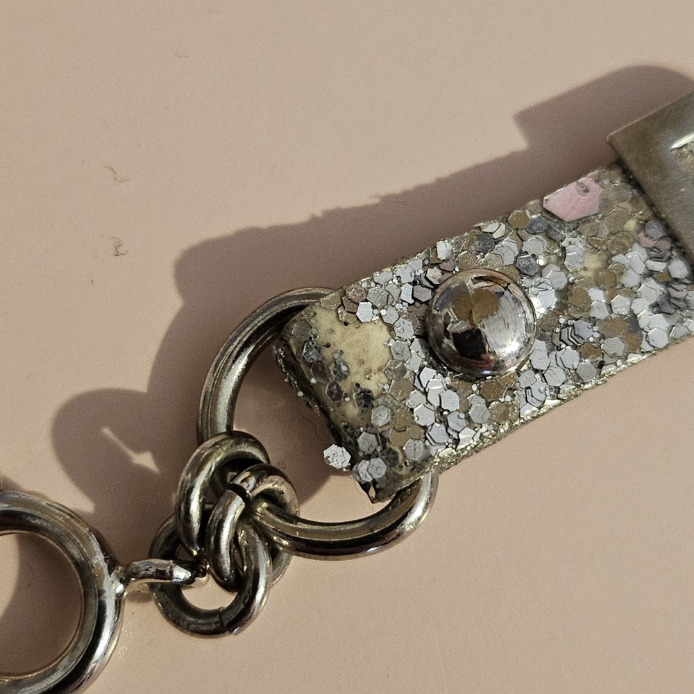 Juicy Couture Silver Peace Bracelet - Picture 5 of 6